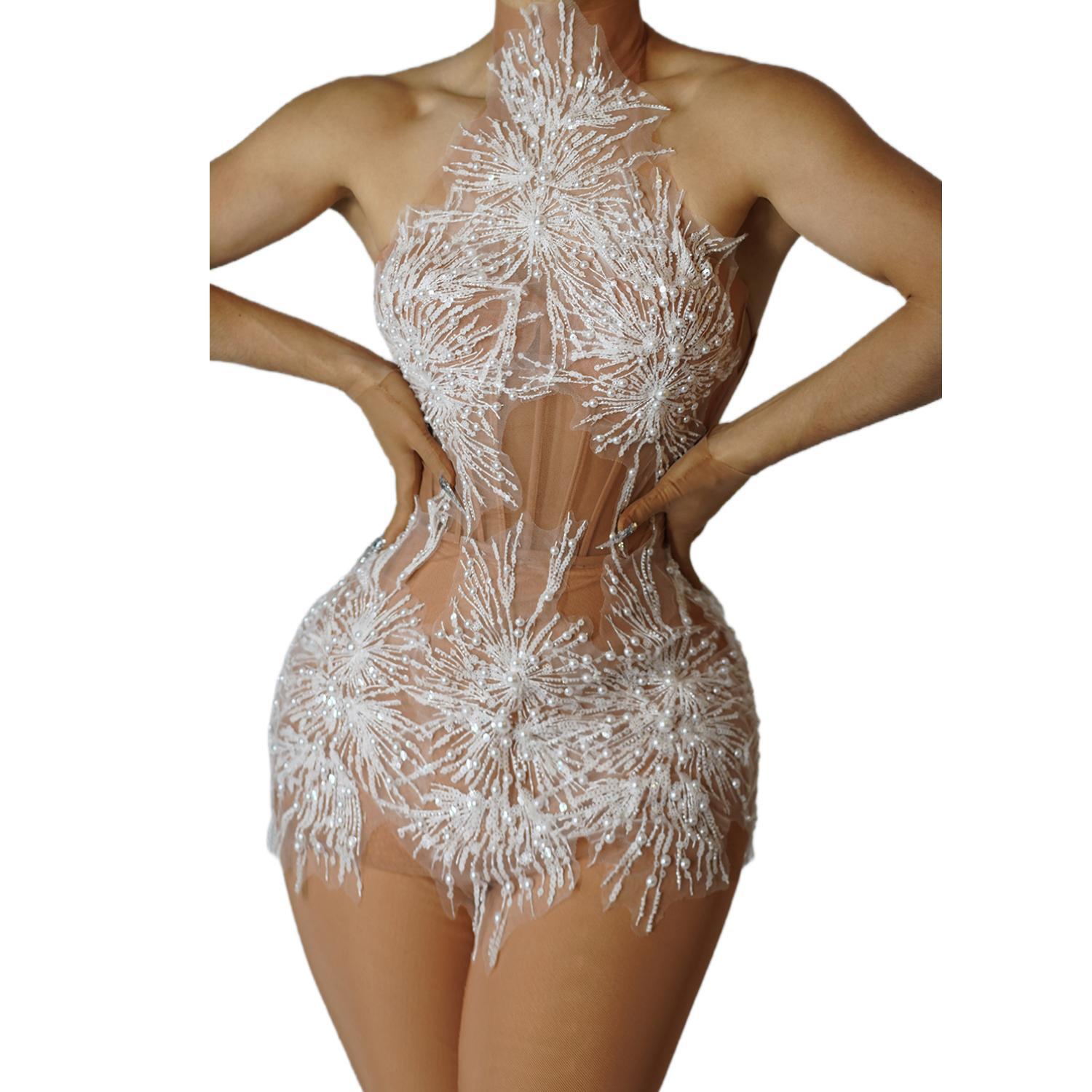 Woman Formal Wear - Glitzerndes, kurzes Schneekleid mit Strasssteinen und