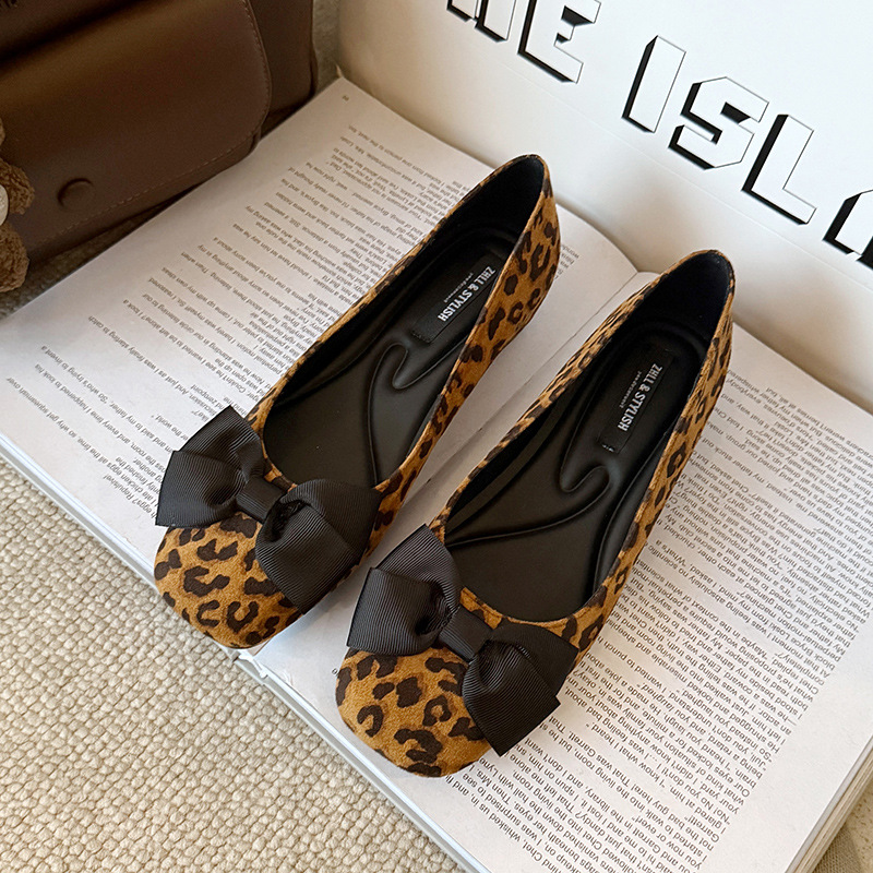 Mehrfarbige Wildleder-Ballerin – Women Formal Wear Shoes Bewertung und Preis